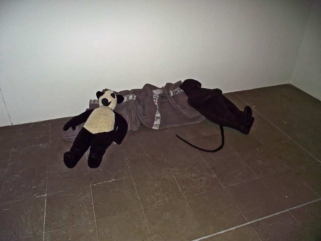 Oso Panda y Rata de Peter Fischli y David Weiss, foto de Óscar Alarcón para Neotraba