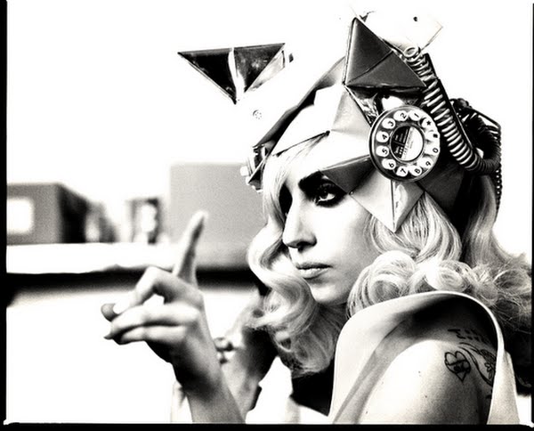 Lady Gaga. Manipulación por Cyanuro.