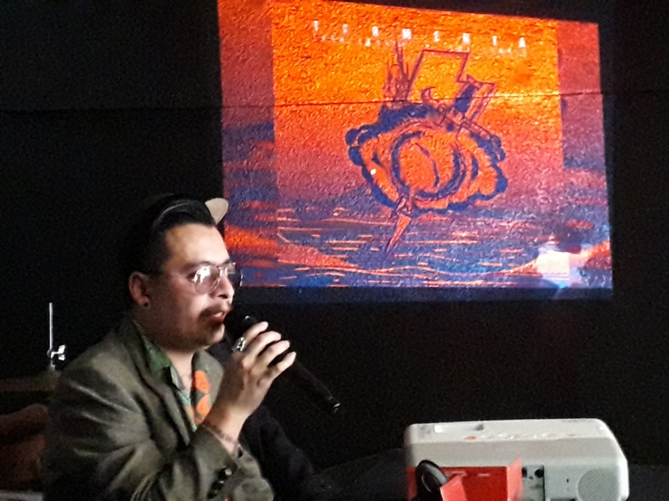 Iván García en la presentación del disco Tormenta foto de Óscar Alarcón