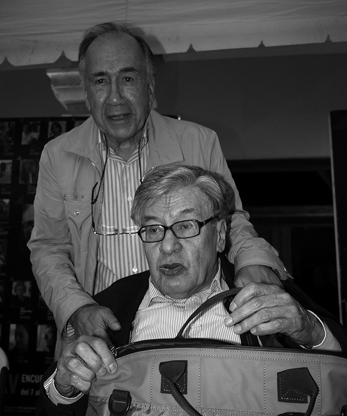 Joan Margarit y José Emilio Pacheco en 2013, foto de Pascual Borzelli Iglesias