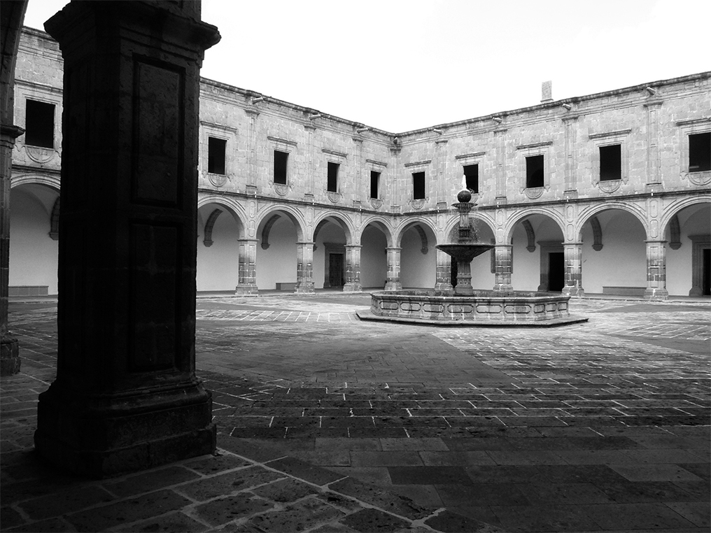 Centro Cultural Clavijero, Morelia, Michoacán. Foto de Pascual Borzelli Iglesias.