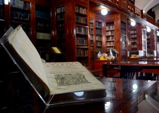 Libros de la Biblioteca Lafragua. Foto tomada de la página oficial de la BUAP
