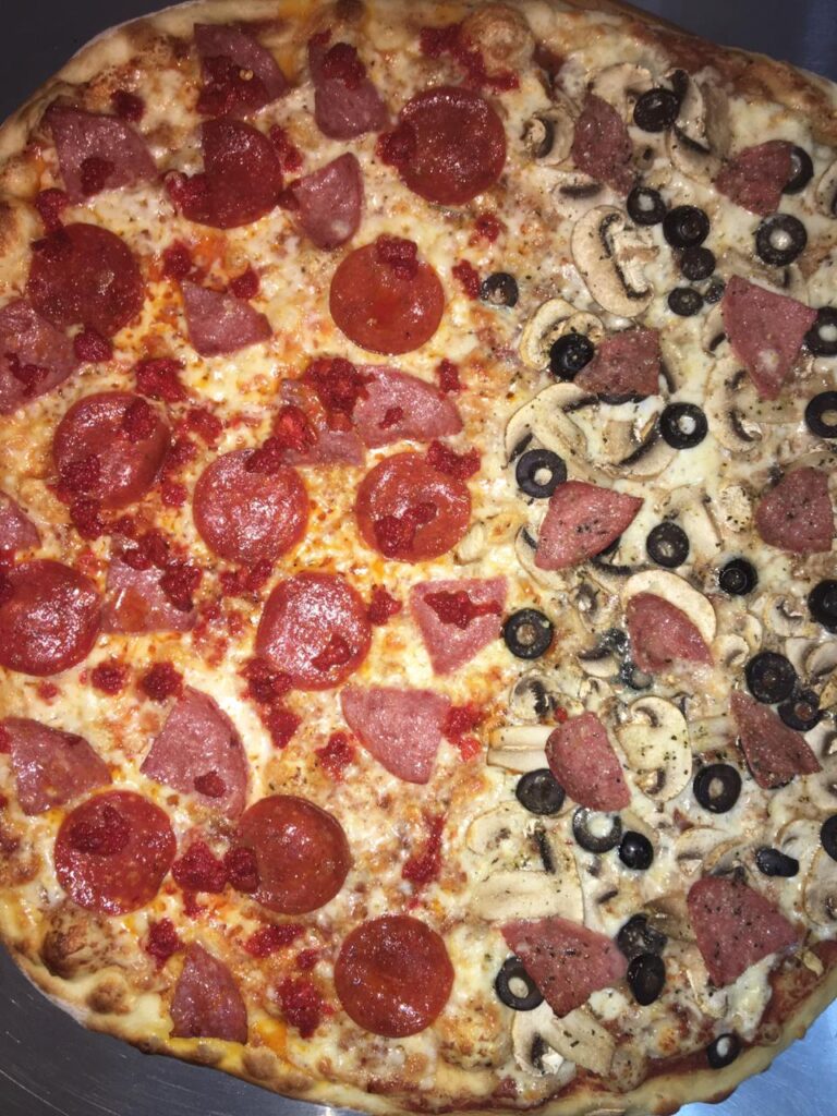 Lito's Pizza mitad y mitad