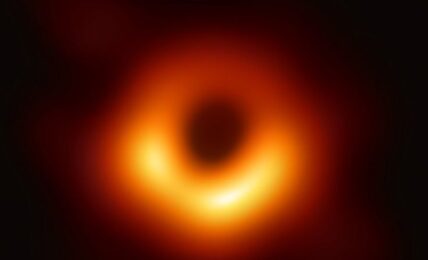 Agujero negro. Foto captada por el Event Horizon Telescope