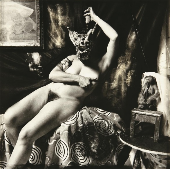 Amour, de J. P. Witkin, 1987. Fotografía, gelatina de plata sobre papel 104 x 104 cm