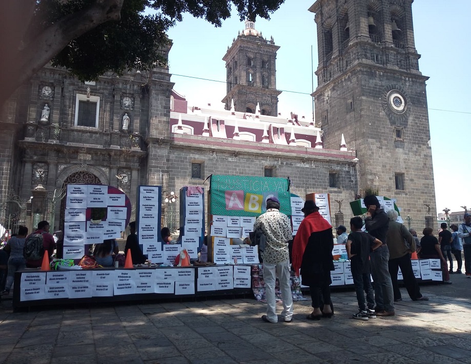 Manifestación en Puebla sobre la Guardería ABC. Fotografía por cortesía de Rosa Borrás