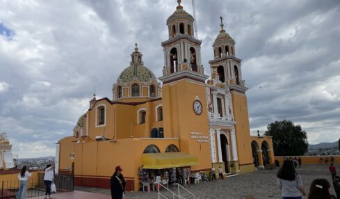 Iglesia de los Remedios en Cholula. Foto de Óscar Alarcón
