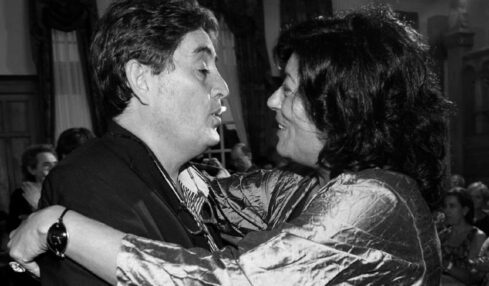 Luis García Montero y Almudena Grandes. Foto tomada de la Biblioteca Xosé Neira Vilas