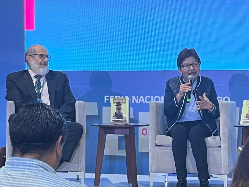 El doctor José Ramón Eguibar y la doctora Lilia Cedillo Ramírez. Foto de Óscar Alarcón