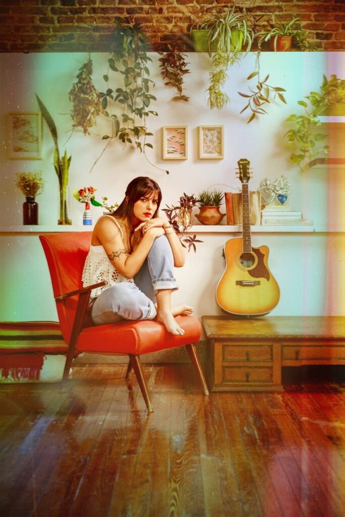 La profesora de canto nacida en febrero de 1992