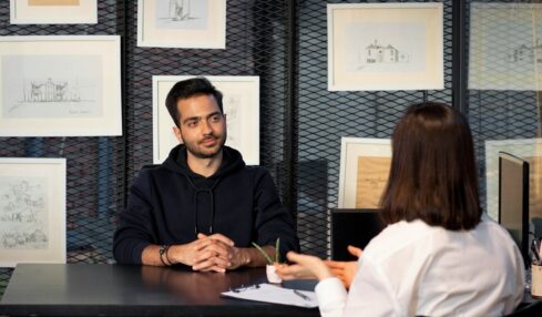 Fotografía de Mina Rad a través de Unsplash