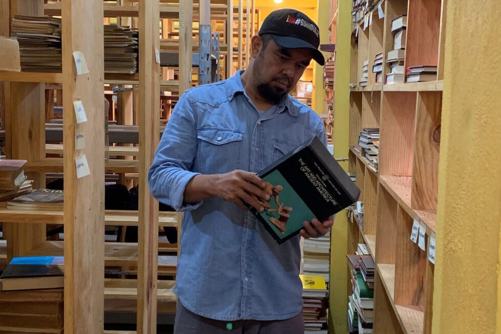 Sergio Núñez. Foto de @limonkalibreria