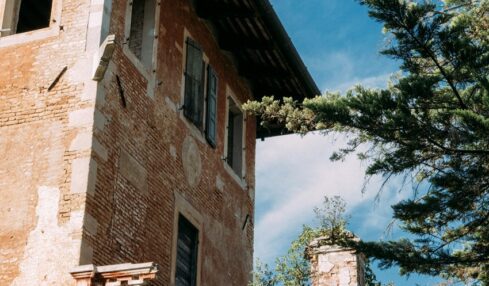 Fotografía de Albrt a través de Unsplash