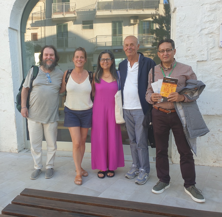 Encuentro de Poetas en Ostuni (Italia, septiembre 2025). Fotografía por cortesía de Javier Claure