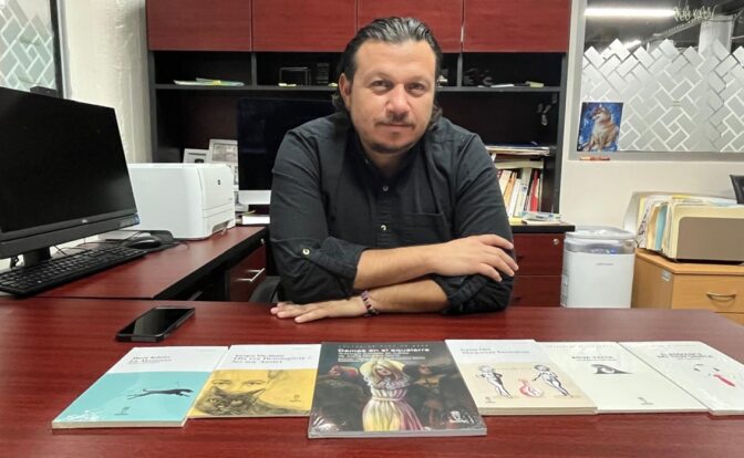 Iván Ballesteros Rojo. Coordinador del Fondo Editorial de la Universidad de Sonora. Foto de Óscar Alarcón