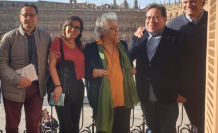 De izquierda a derecha Javier Claure, Verónica Delgadillo, Norah Zapata-Prill, Gabriel Chávez y Rafael Soler