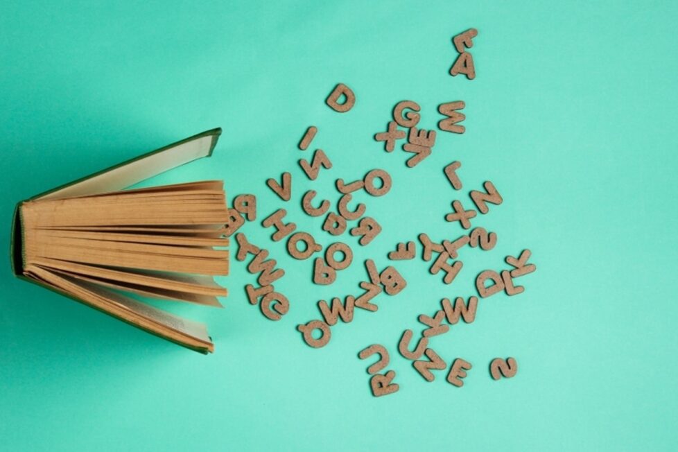 Letras. Imagen por cortesía de Javier Claure C.