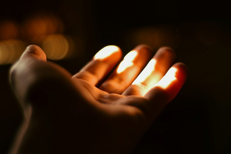 Fotografía de Nader Ayman a través de Unsplash